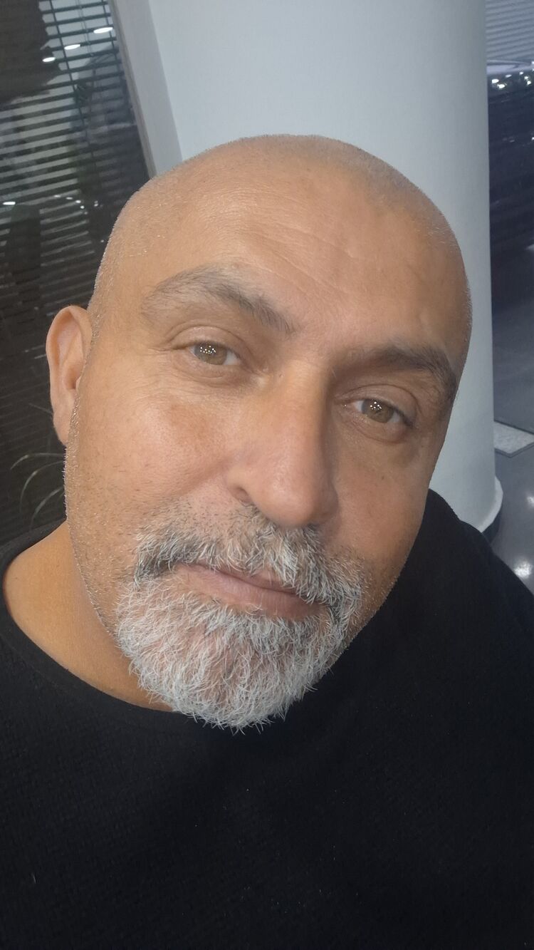  Athienou,   Ali, 53 ,   ,   