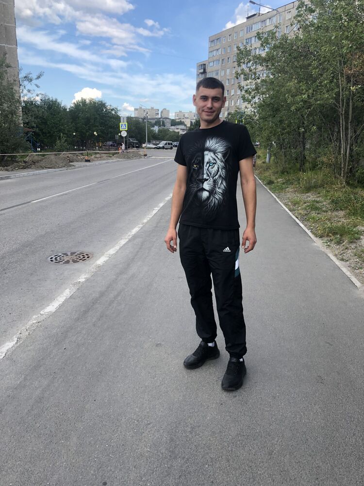  54029732  , 25 ,    -