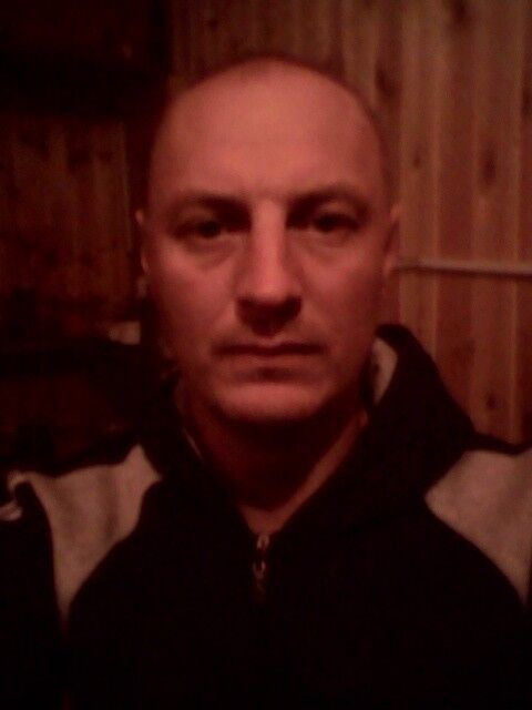  8418482  Sergey, 42 ,    