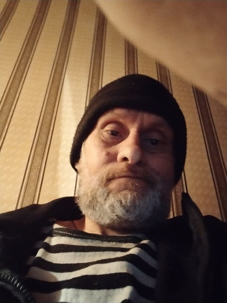  48886842  , 52 ,    