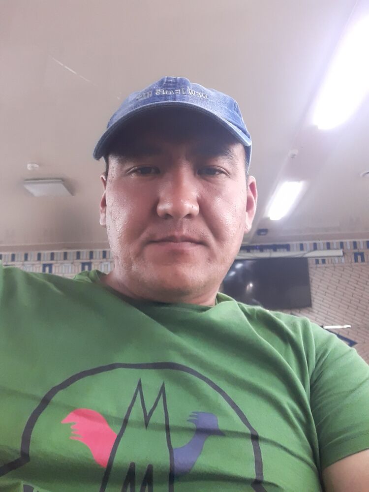  29260342  Hayrulla, 43 ,    