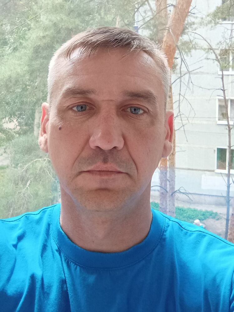  28107592  , 47 ,    