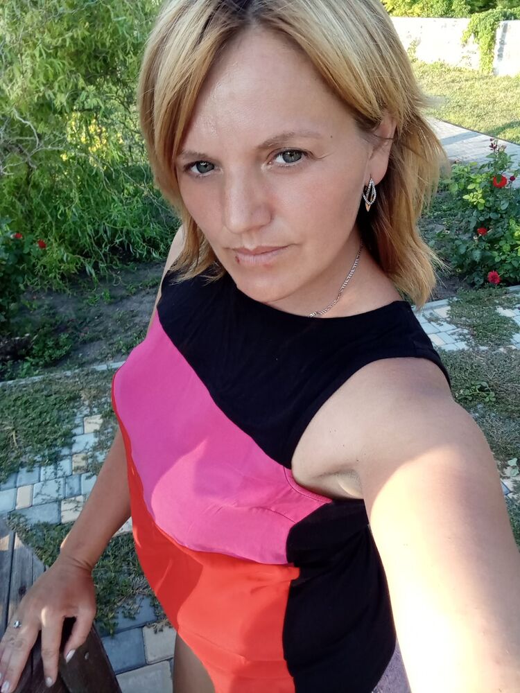  46686772  Katalea, 36 ,    