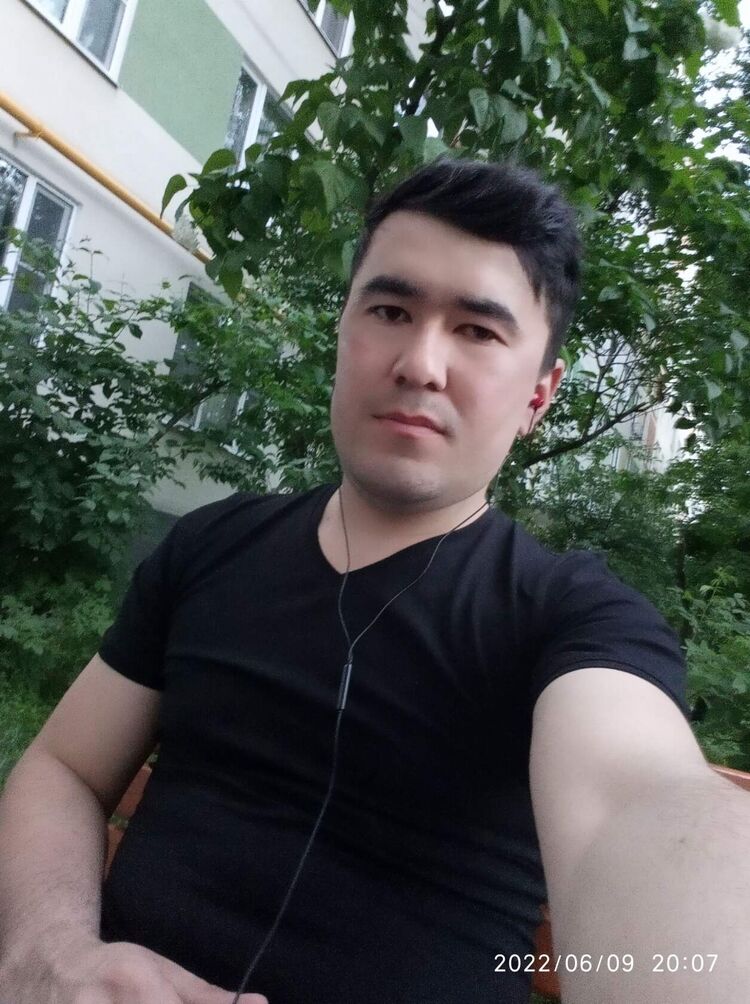  ,   Djon, 31 ,   ,   