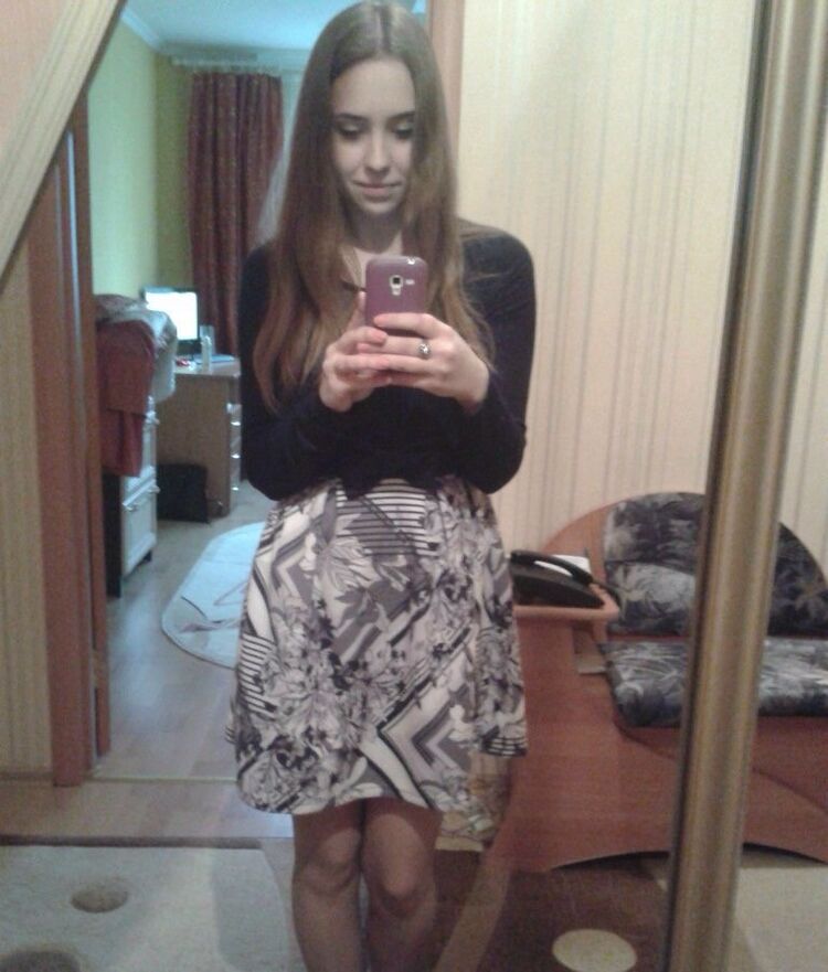  ,   Elena, 28 ,   ,   , c 