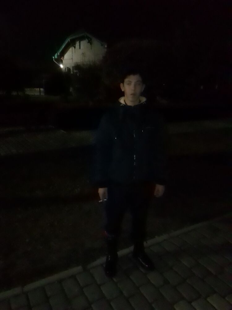  30144282  , 23 ,    