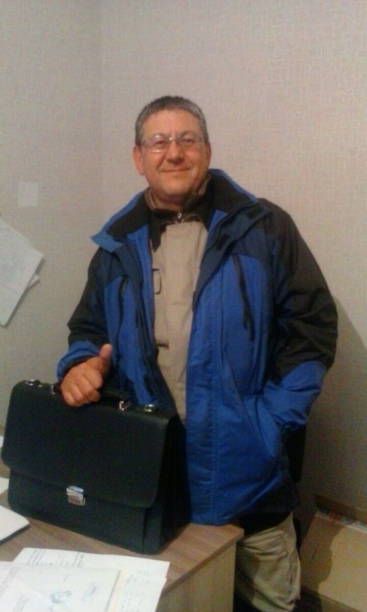 ���� 9359382 ������� ����, 52 ����, ���� ���������� � �����������