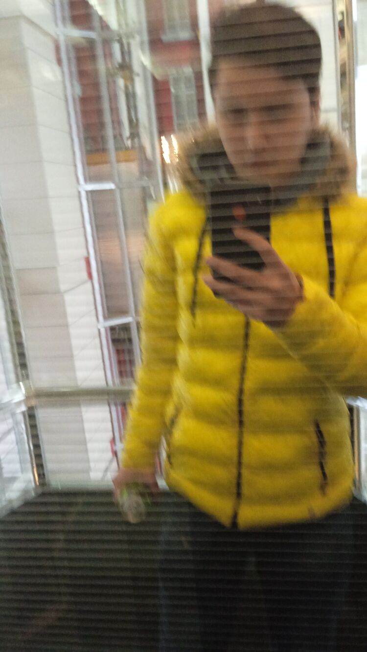  32246602  , 23 ,    