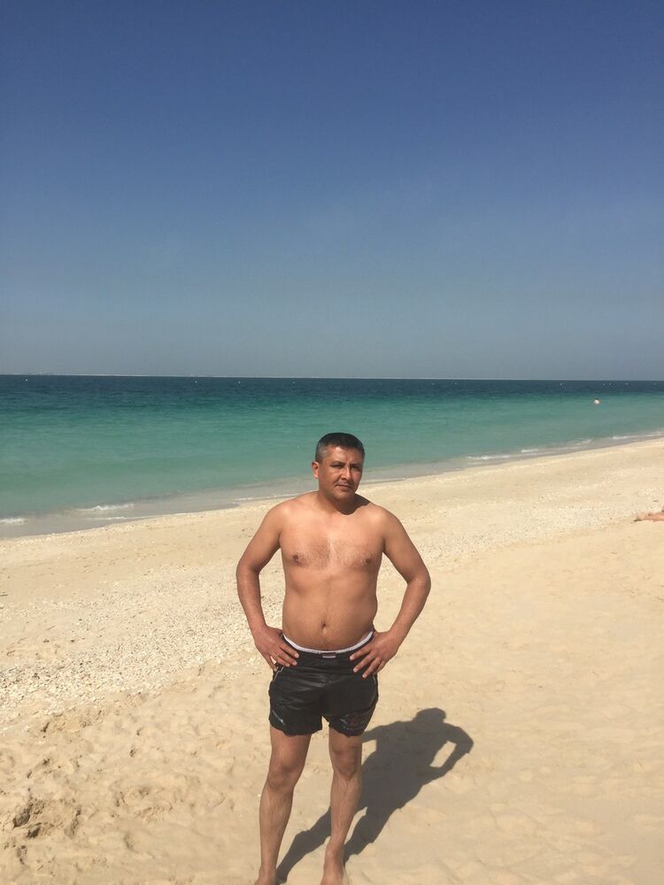  ,   Ysuf, 44 ,   