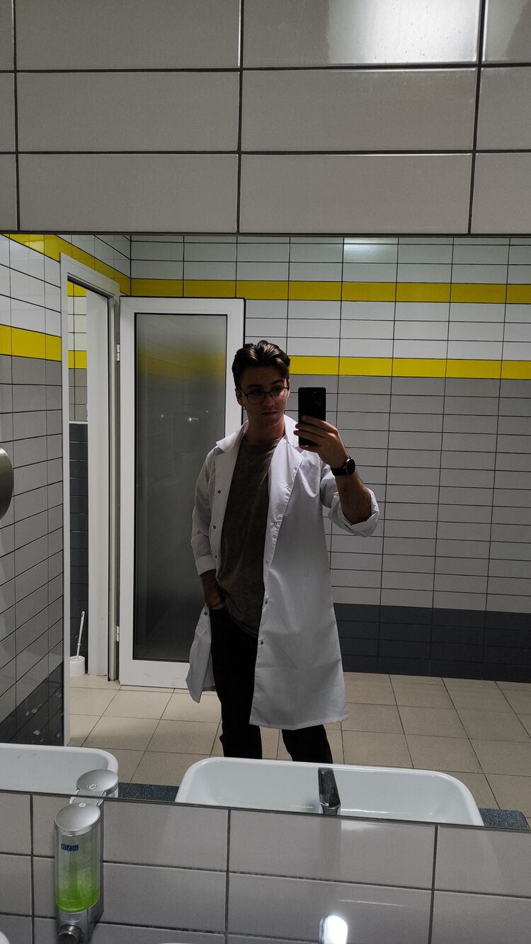  ,   Alex, 23 ,   ,   