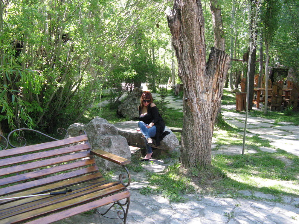  ,   Karolina, 51 ,   ,   , c 