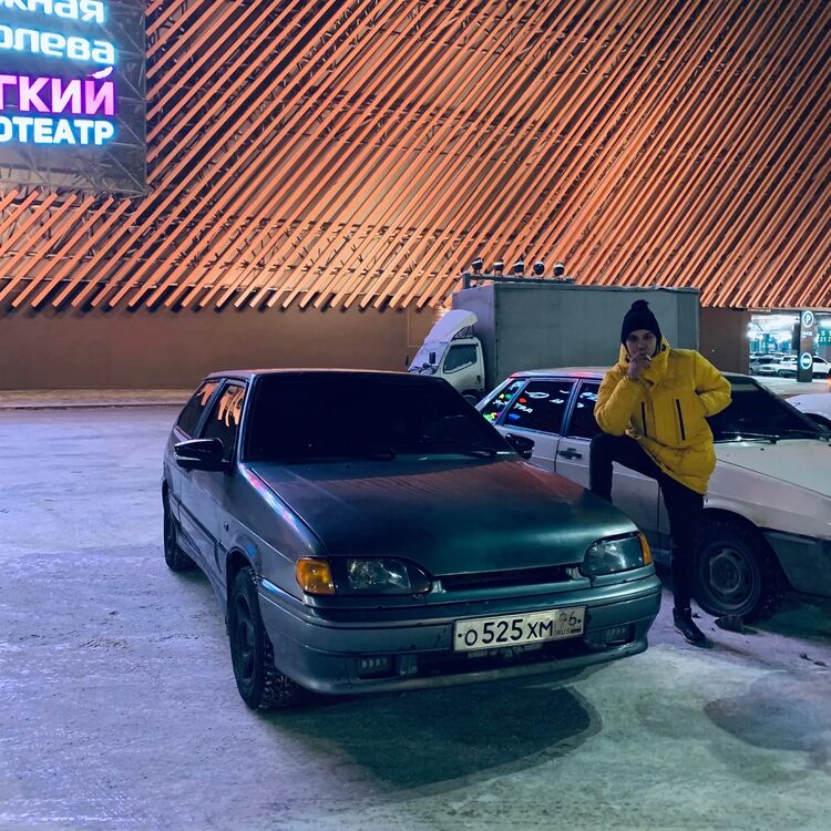  33323322  Vladimir, 23 ,    
