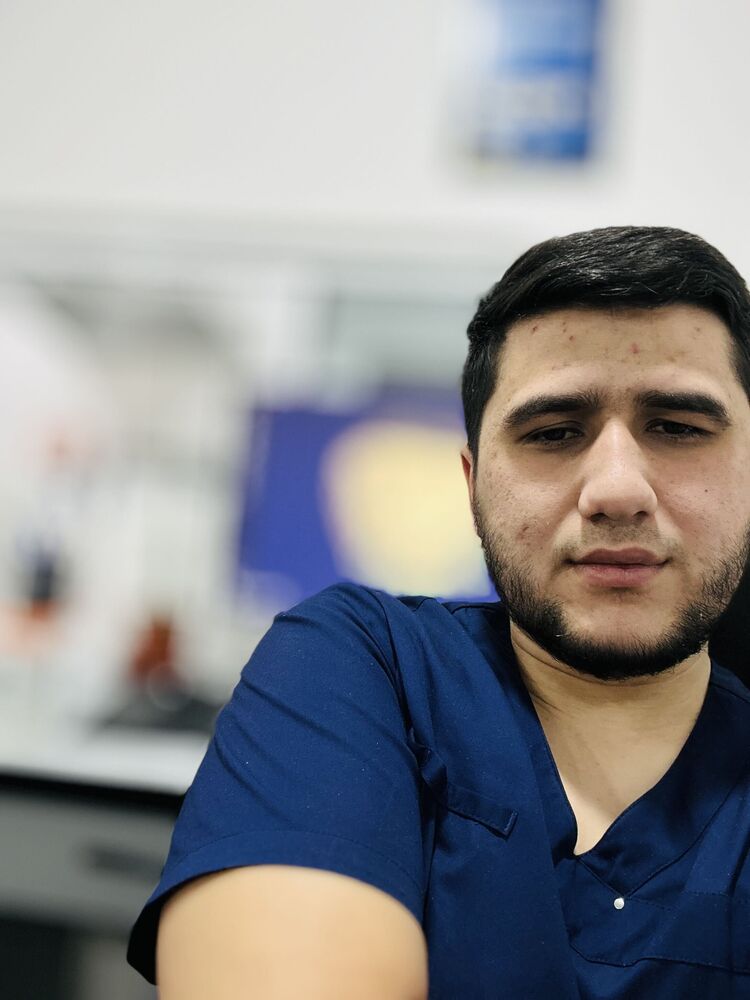  43461312  Muslim, 27 ,    