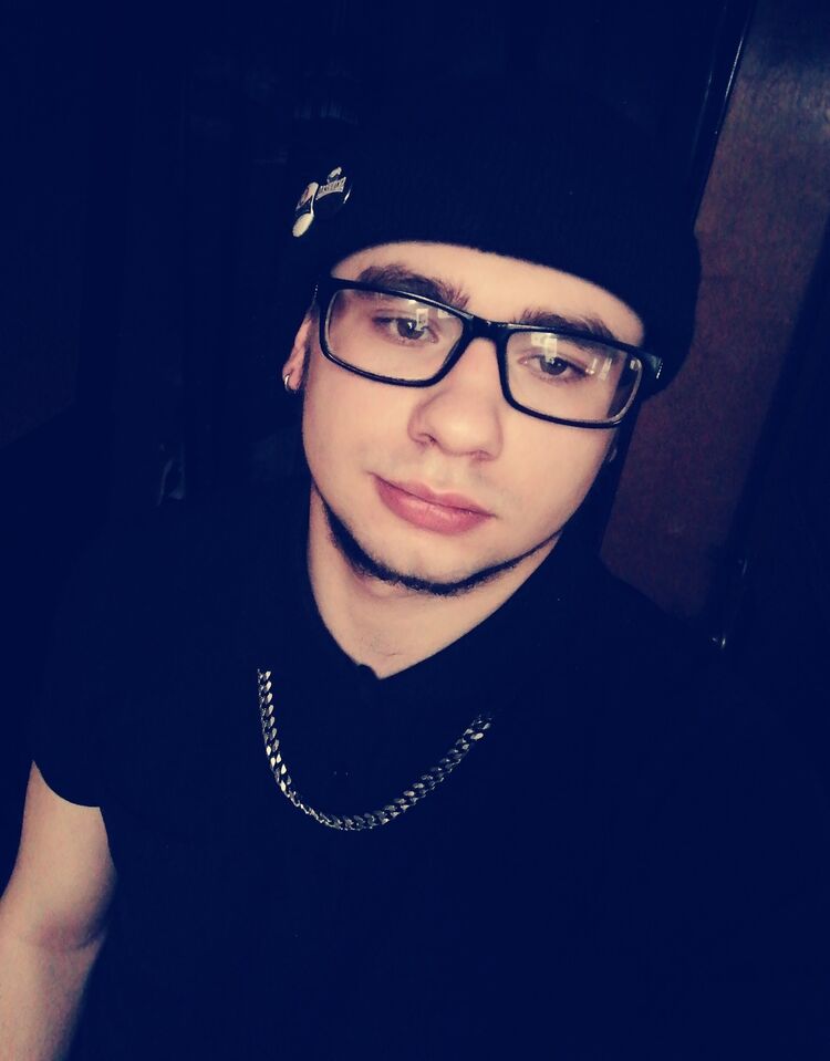  31867472  Danil, 24 ,    