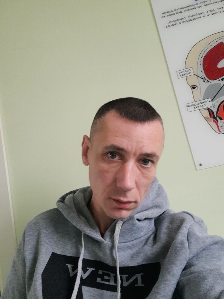  -,   Anton, 41 ,   ,   , c 
