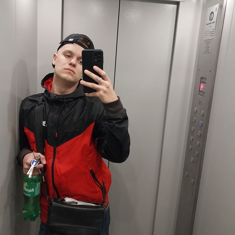 ���� 42950382 ����� ����, 20 ���, ���� ���������� � ������������