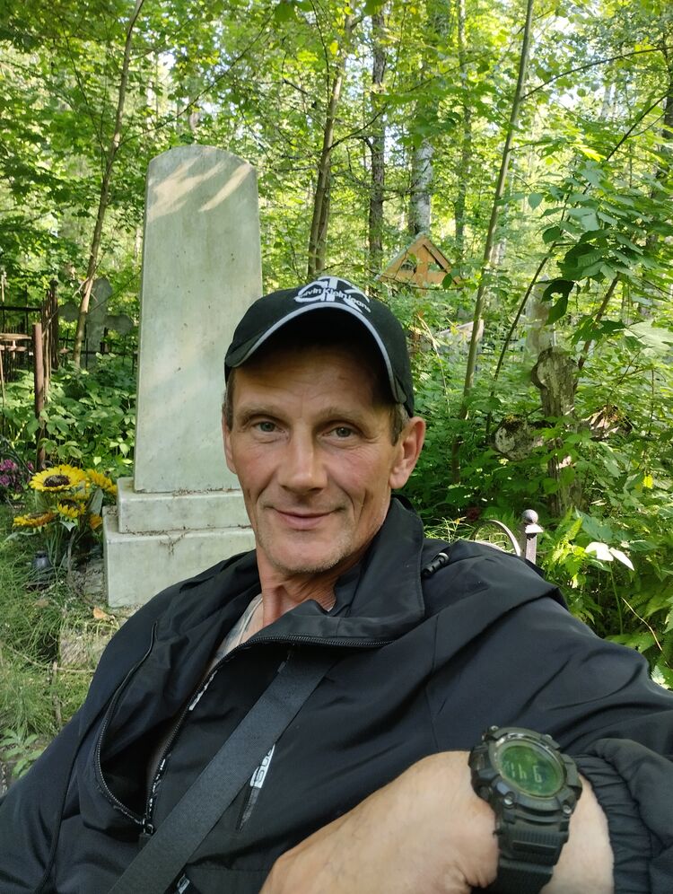  54450692  , 52 ,    -