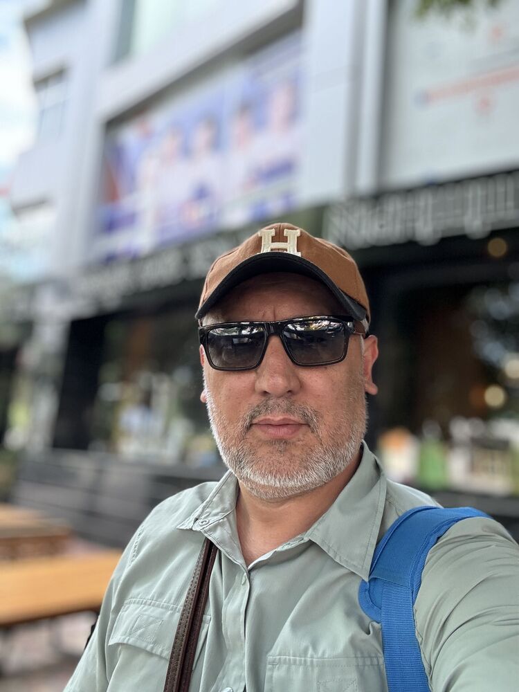  ,   Ulugbek, 50 ,   ,   , c 