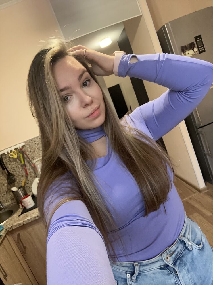  38234422  , 23 ,    -