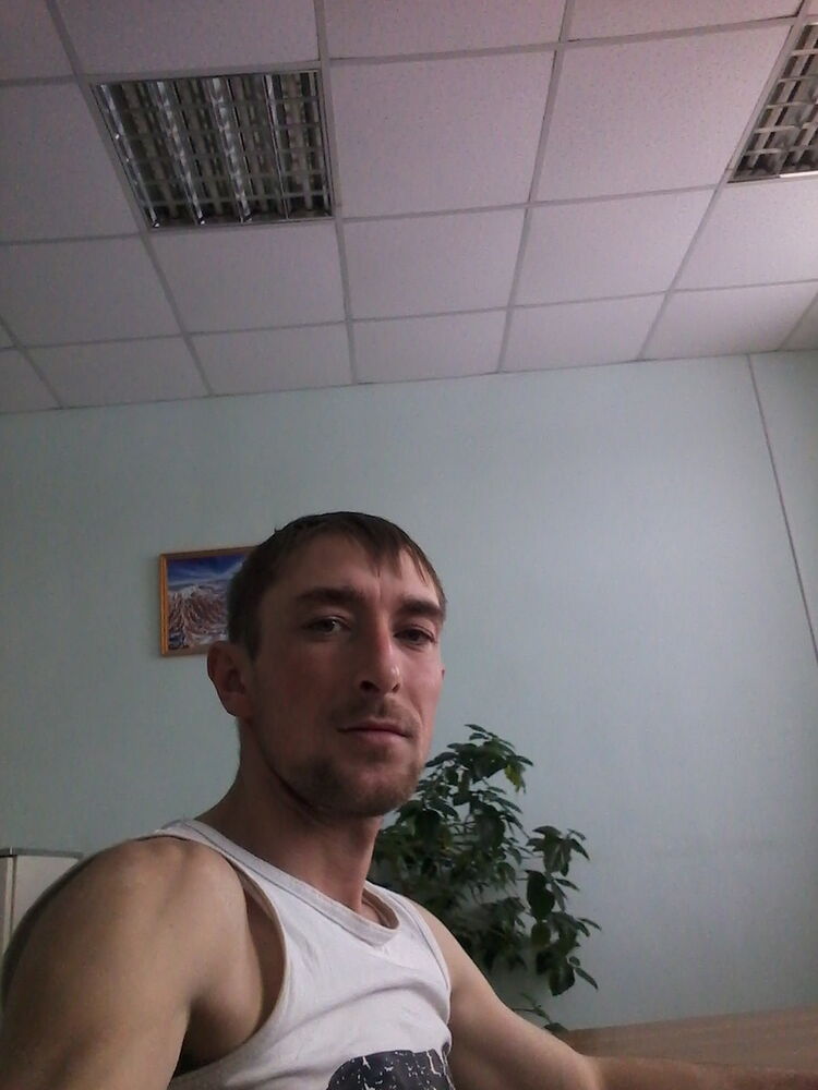  11196242  Vitalik, 39 ,    
