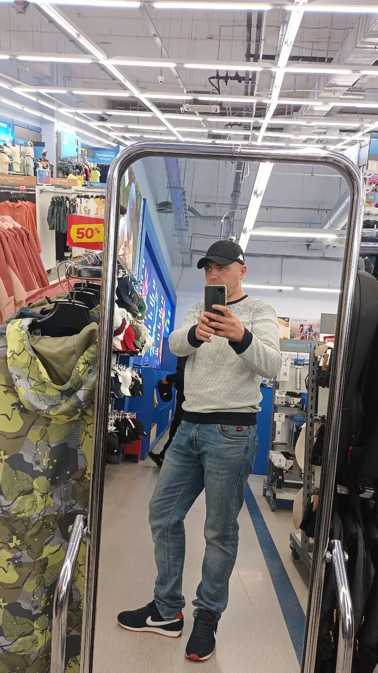  37094902  Dima, 35 ,    