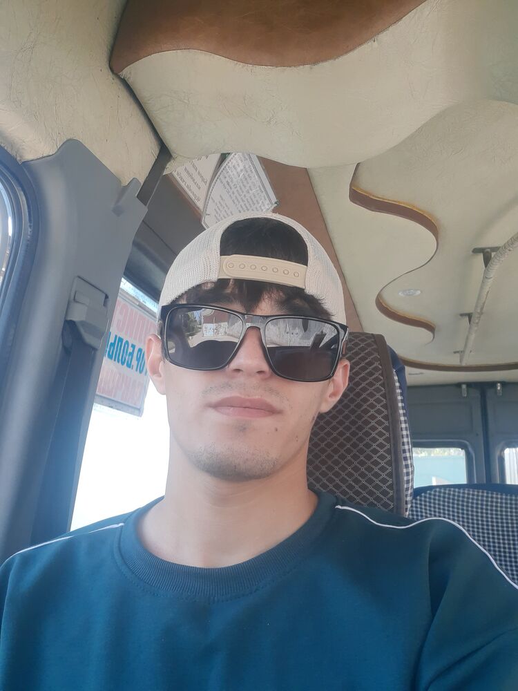  46636642  , 26 ,    