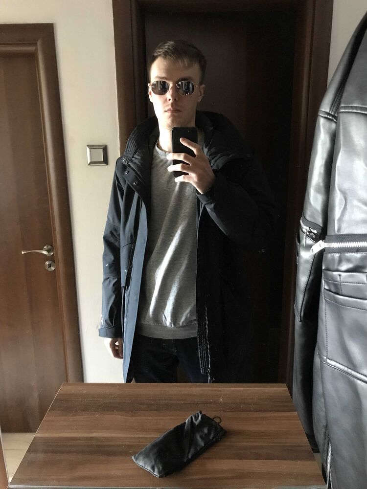  ,   George, 28 ,   ,   