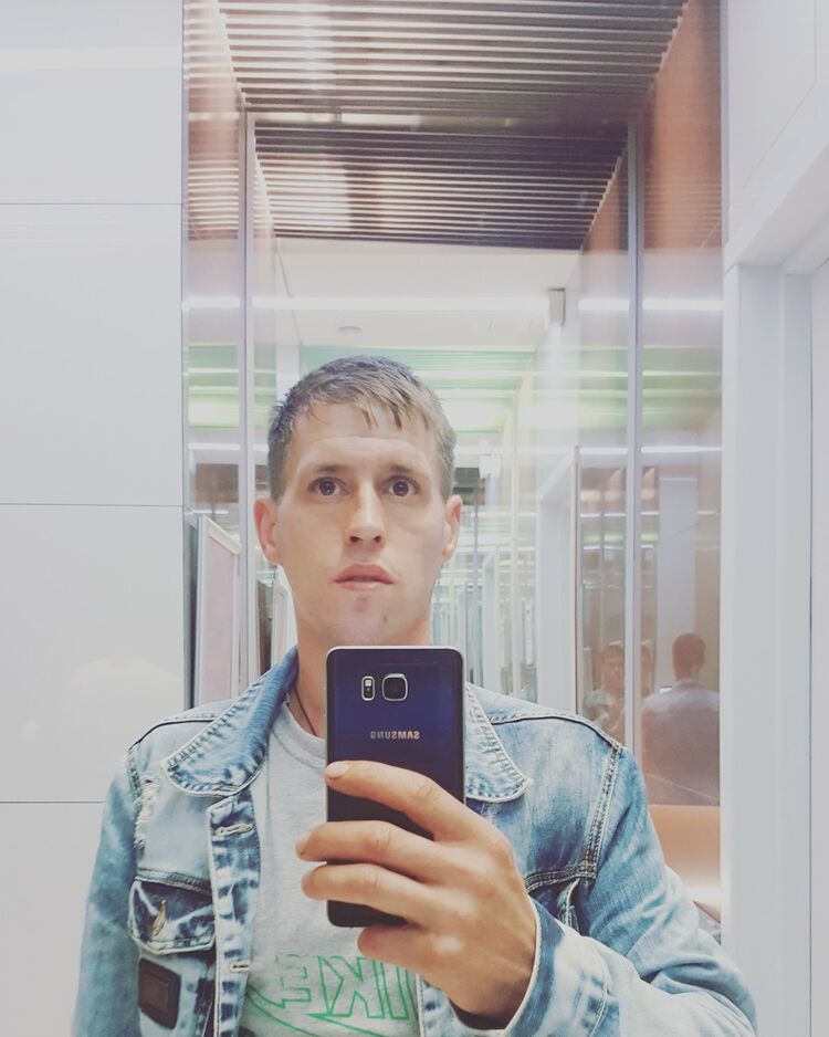  19137702  Sasha, 34 ,    