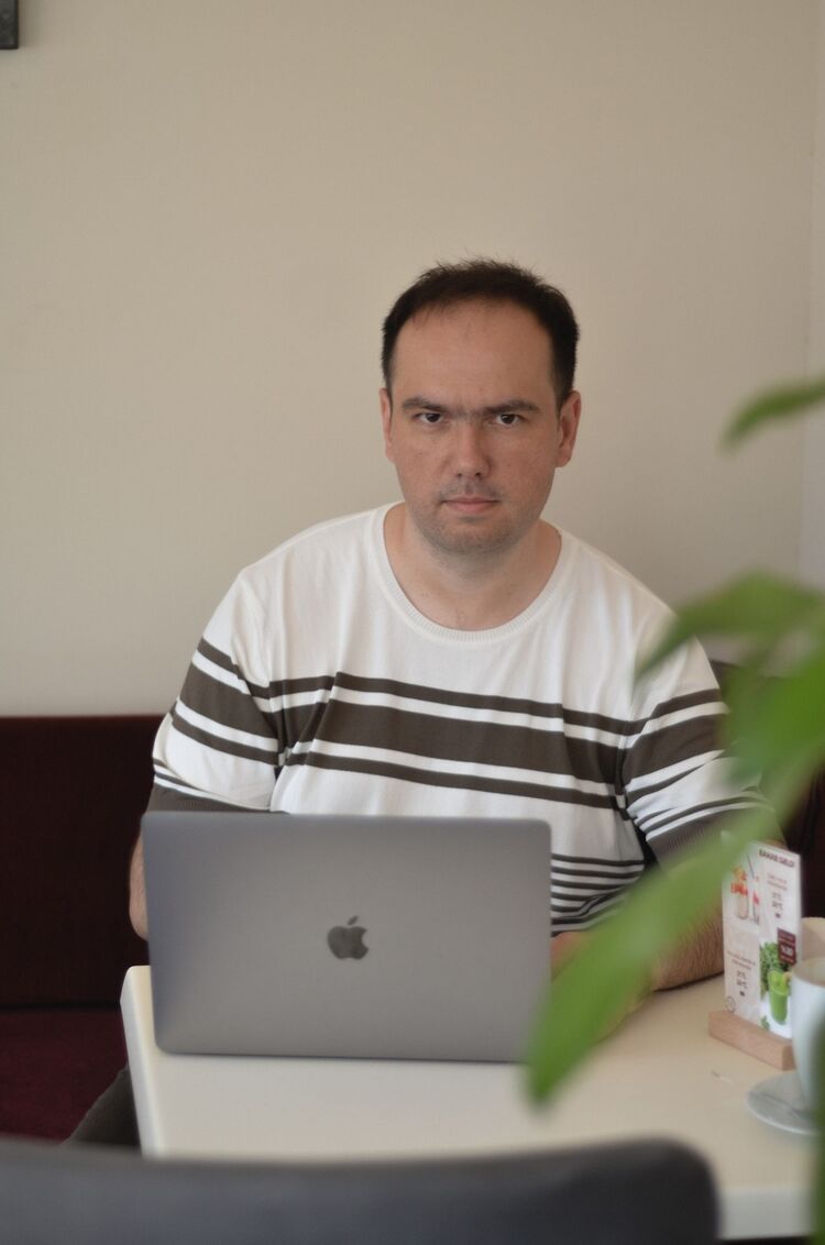  --,   , 39 ,   ,   , c 