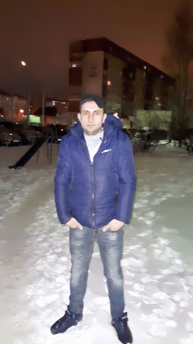  ,   Amiko, 31 ,   ,   , c , 