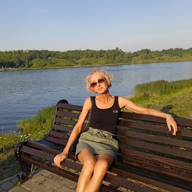  ,   Vera, 51 ,   ,   