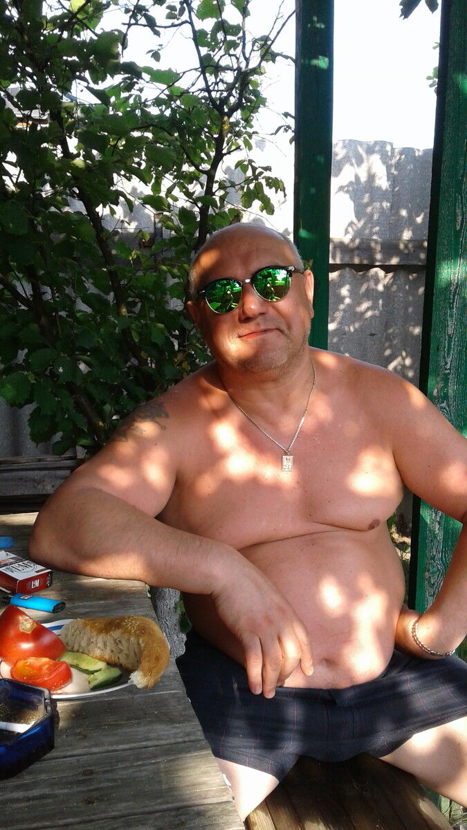  -,   , 52 ,   