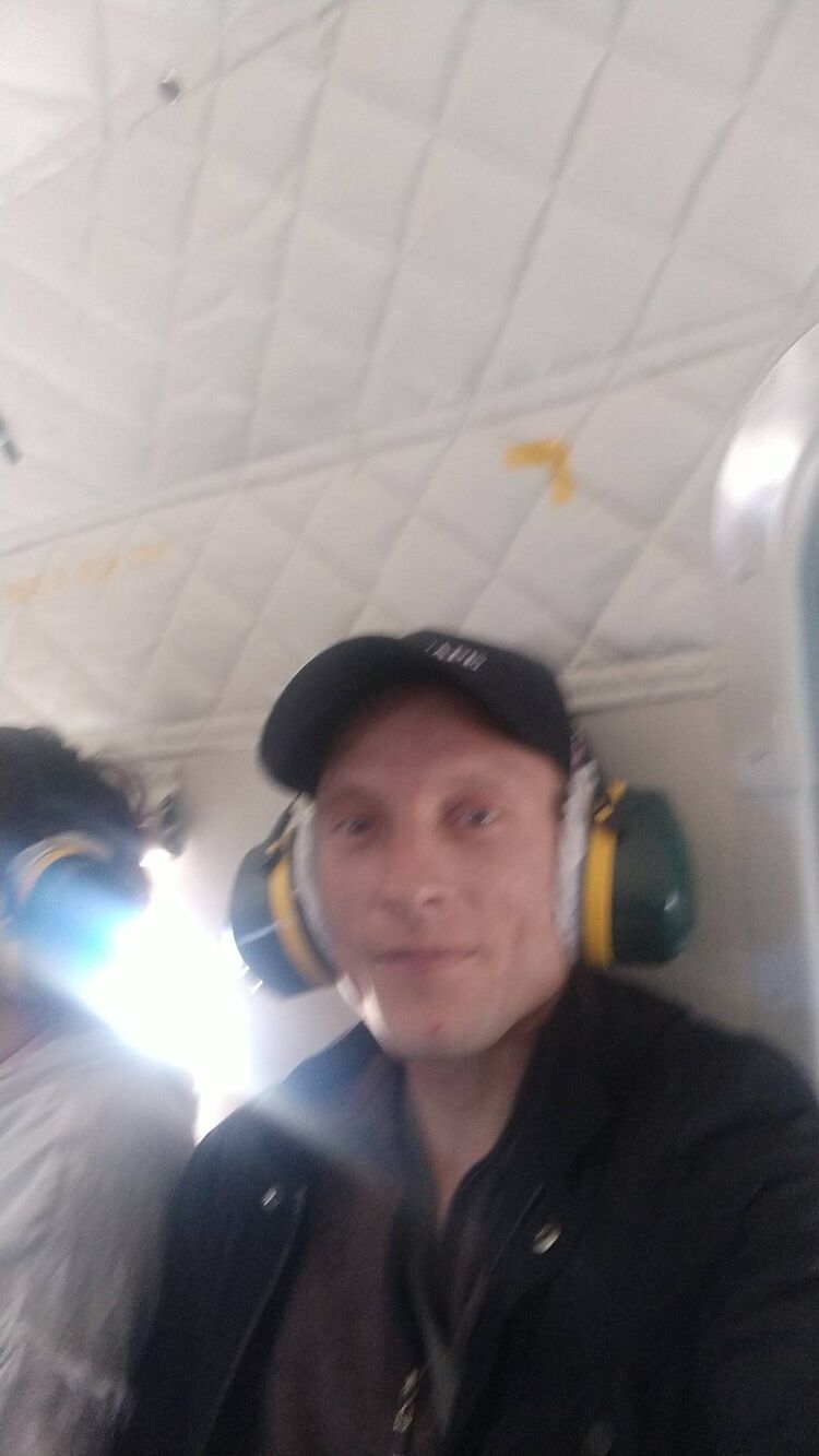  48327262  , 38 ,    