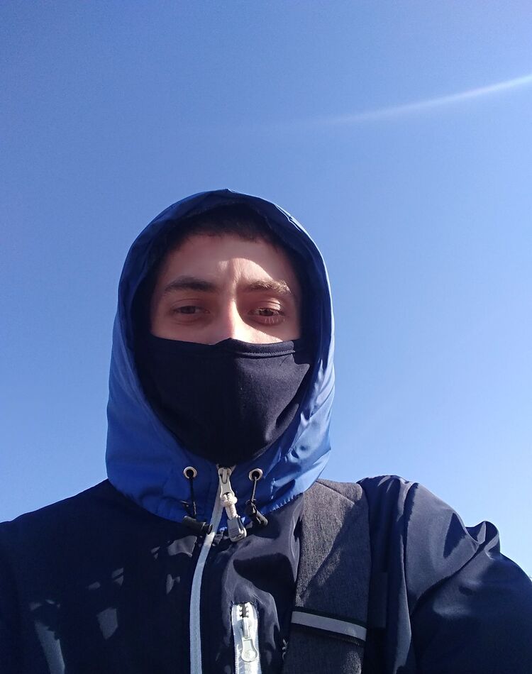  42968962  , 32 ,    