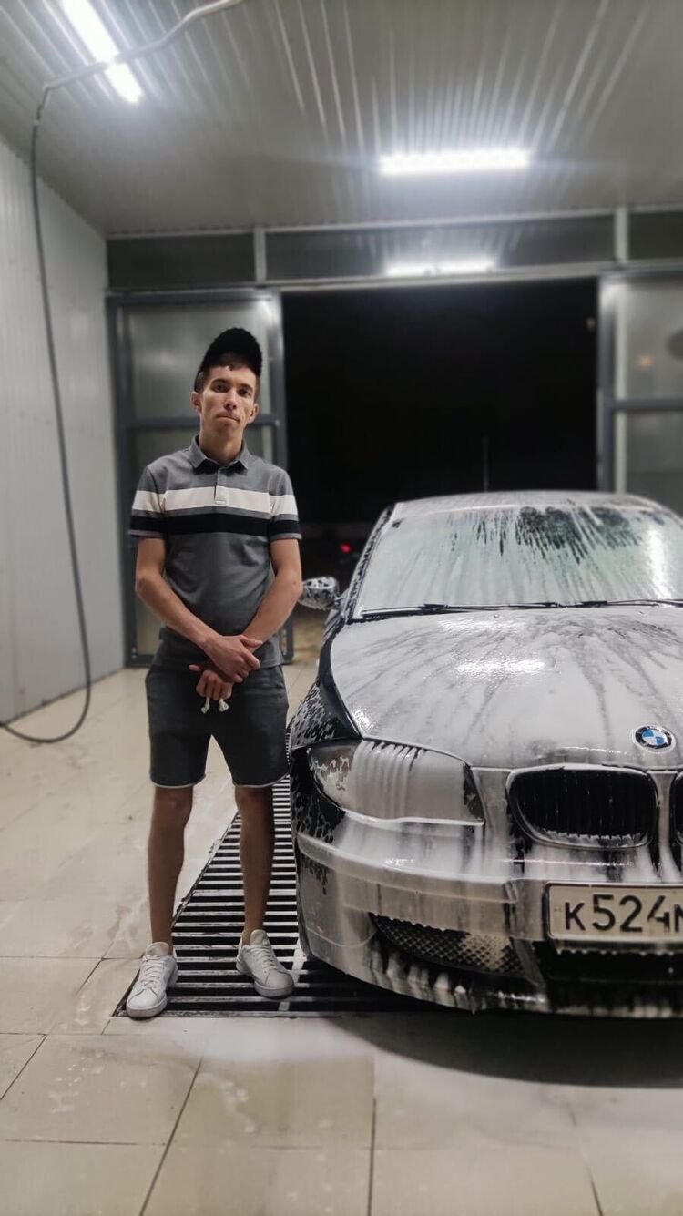  32598712  , 27 ,    