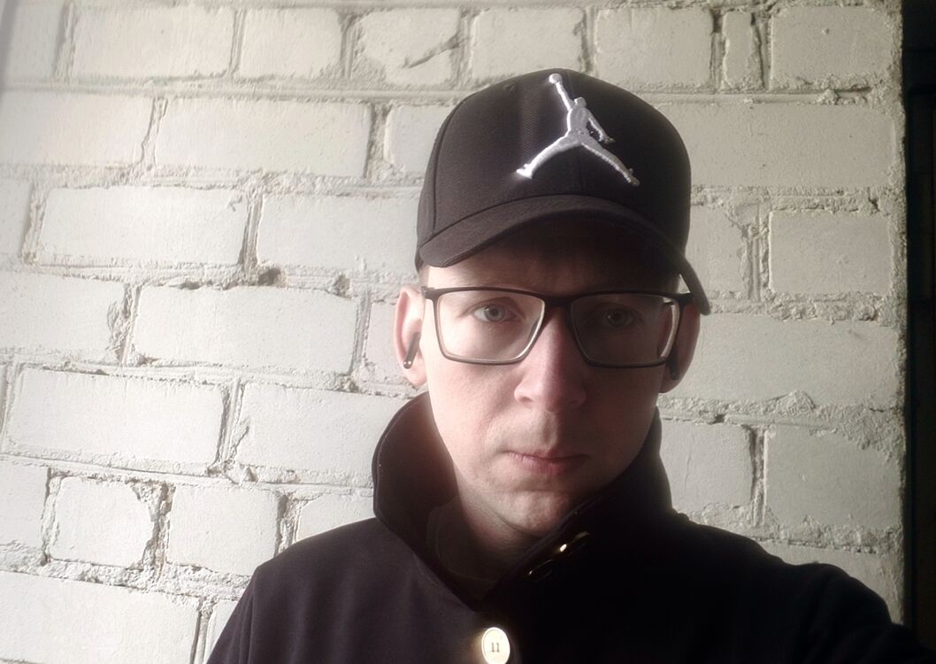  ,   , 33 ,   c 