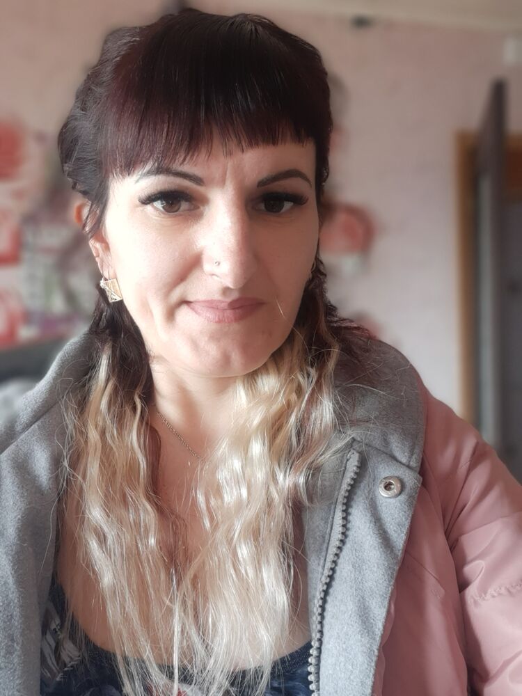  34742702  NASTYA, 40 ,    