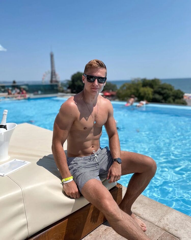  ,   , 27 ,  