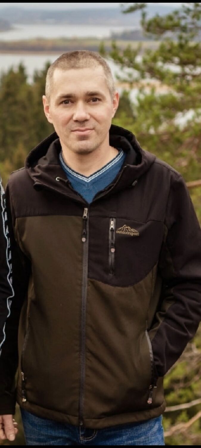  52460052  Andrey, 40 ,    