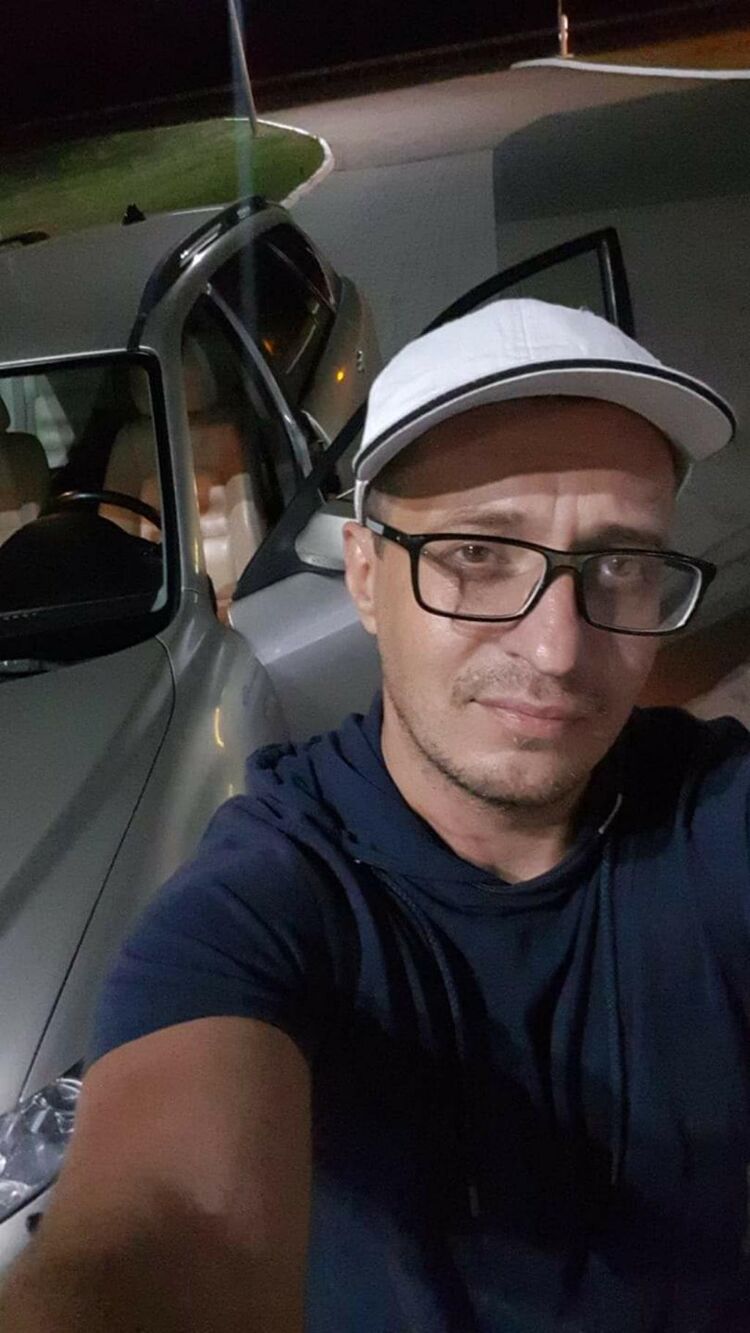  ,   Boris, 42 ,   ,   , c 