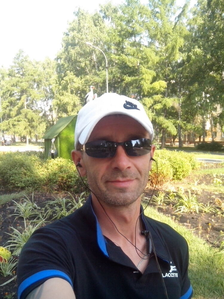  ,   Ilya, 42 ,   ,   , c 