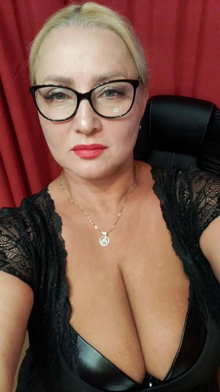 38677172  , 35 ,    
