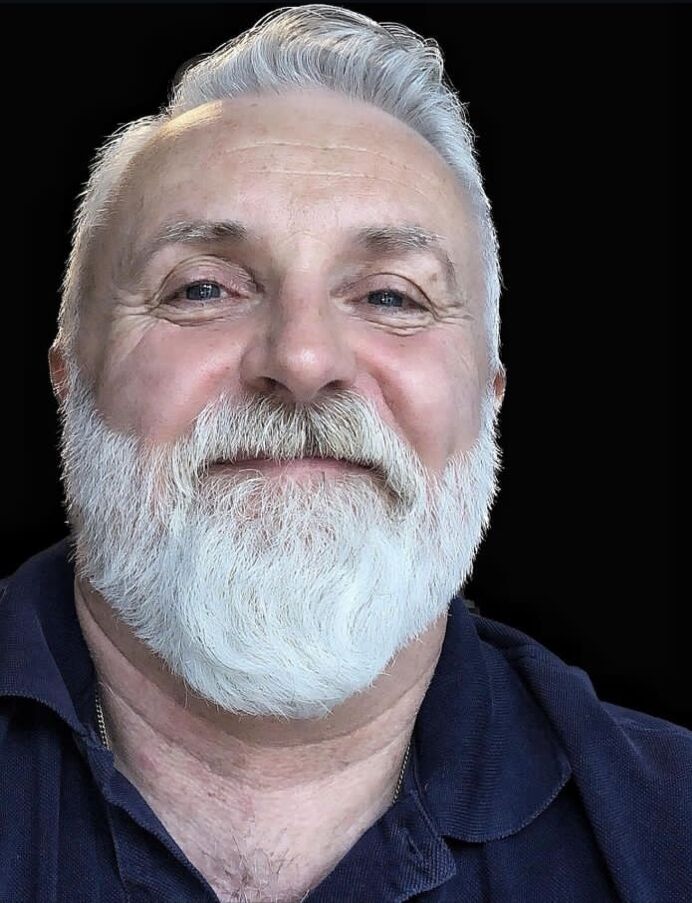 ���������� Tower, ���� ������� Liam James, 64 ����, ������������ ��� ����� � ���������, c�������� ���������