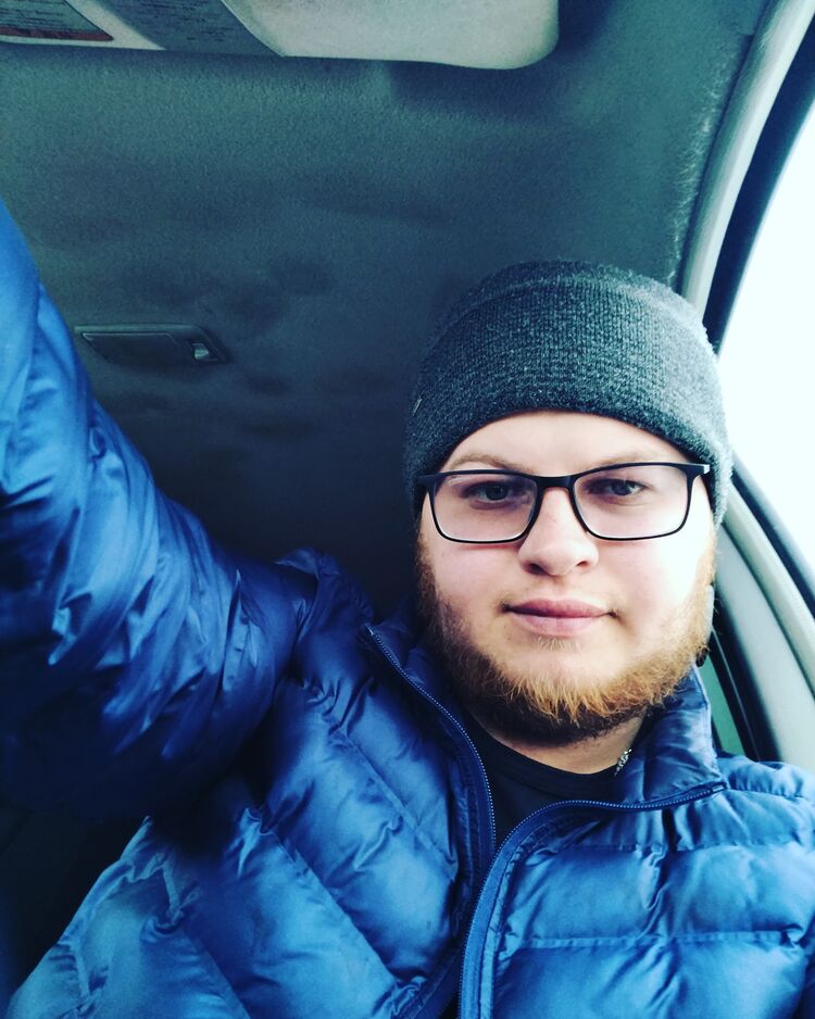  28069192  Artem, 29 ,    