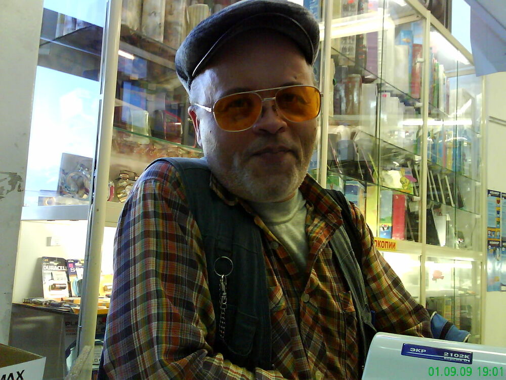  47719412  Serguey, 61 ,    
