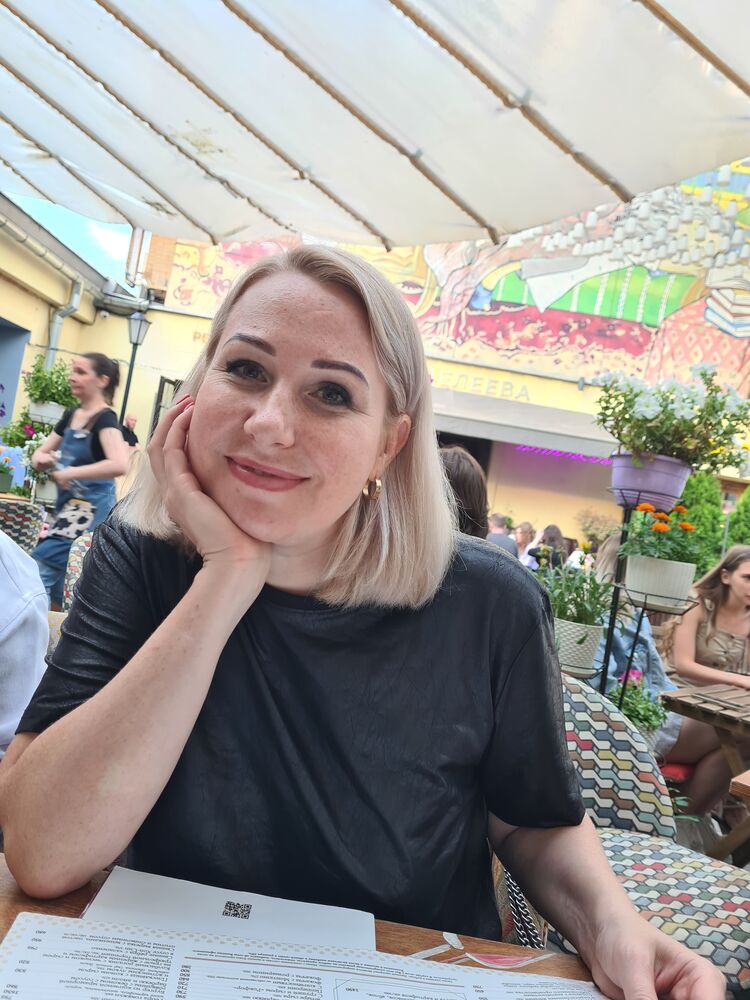 ���� 33818182 ������� �����, 44 ����, ���� ���������� � ������