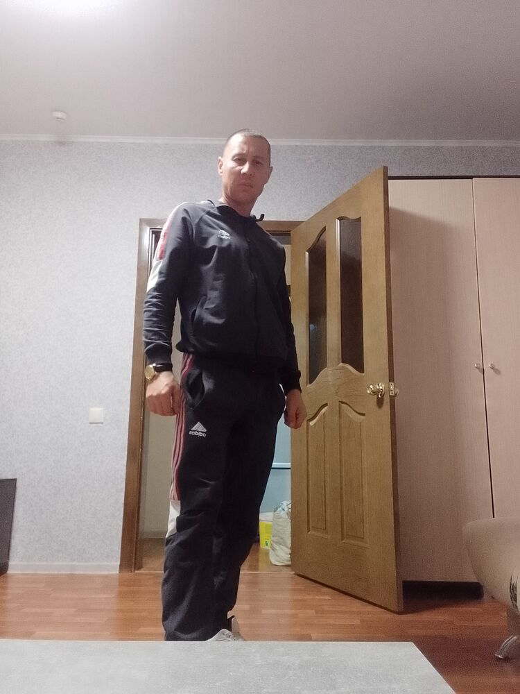 46147472  , 41 ,    