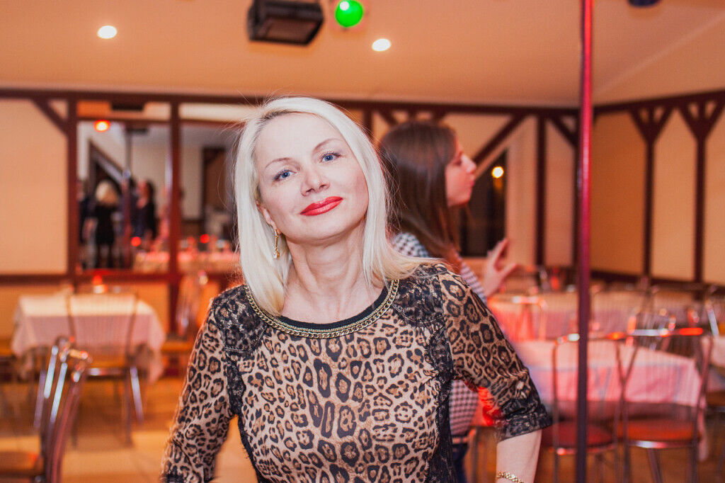  ,   Sviatlana, 51 ,   c , 
