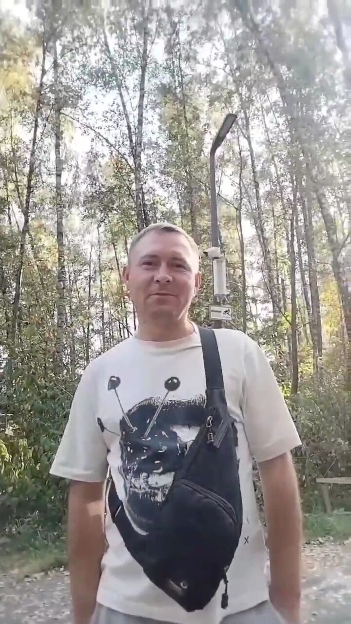  48640652  , 21 ,    