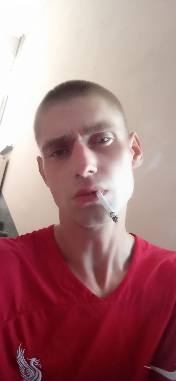  49365202  , 31 ,    -